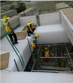 ��s������